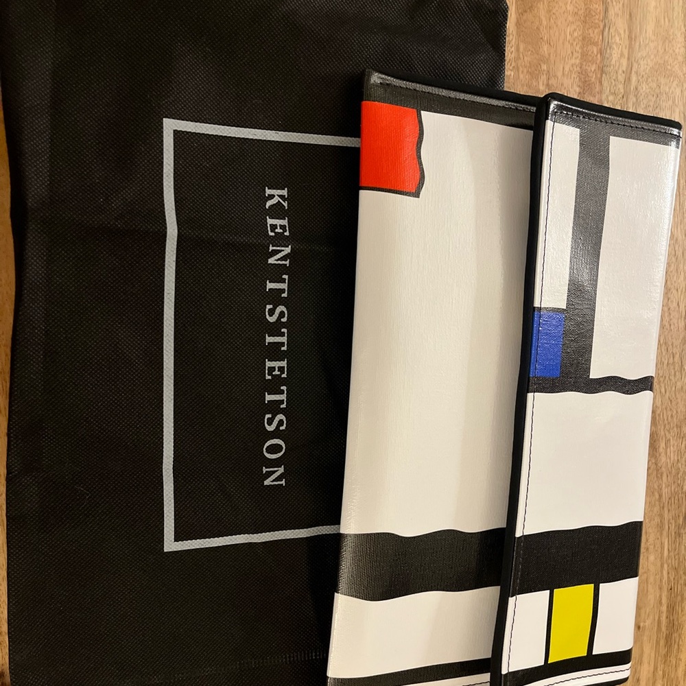 Kent Stetson Abstract Clutch - Picture 9 of 9